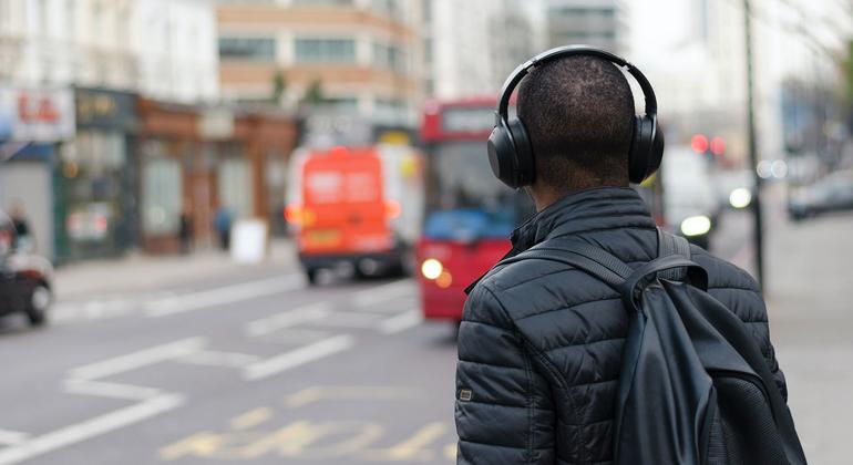 Plus d’un milliard de personnes à risque de souffrir de déficience auditive, avertit l'OMS